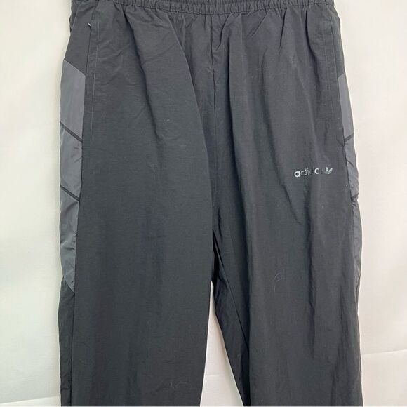 Adidas Black Performance lined Joggers - Picture 3 of 16